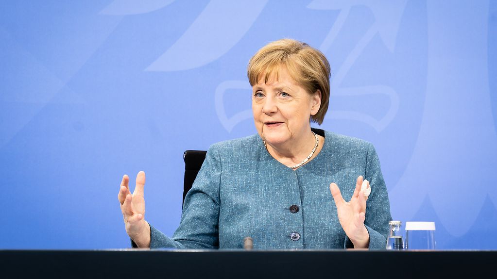 The photo shows Chancellor Angela Merkel.