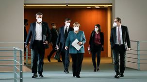 Chancellor Angela Merkel met with the Heads of Government of the Länder to discuss the pandemic.