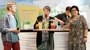Barbara Hendricks, Bundesministerin für Umwelt und Bau, im Talk.