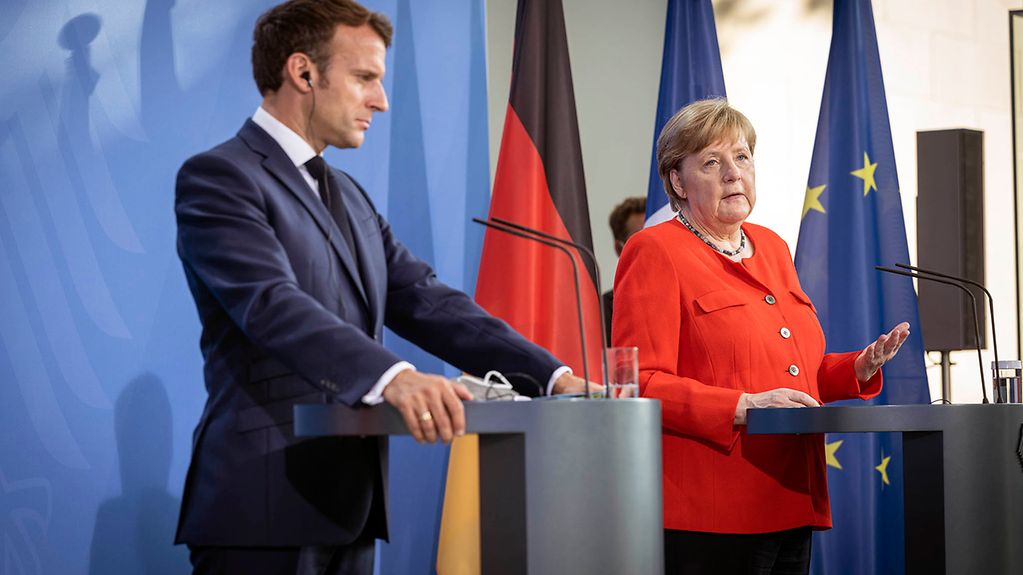 In the Chancellery: Federal Chancellor Merkel receives French President Macron