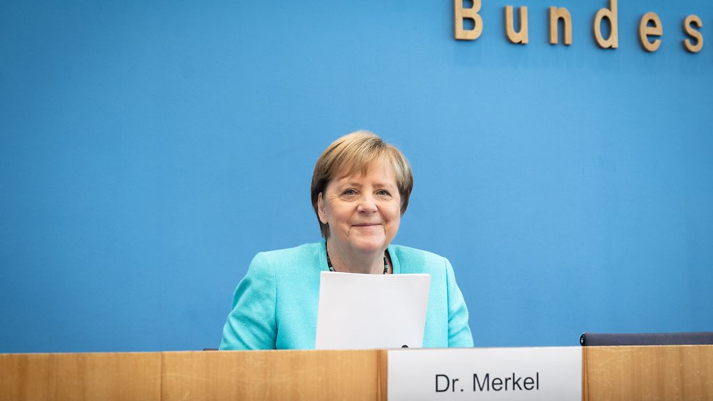 La chancelière Angela Merkel lors de la conférence de presse estivale