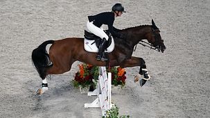 Julia Krajewski gewinnt mit ihrem Pferd Amande Gold in der Vielseitigkeit.