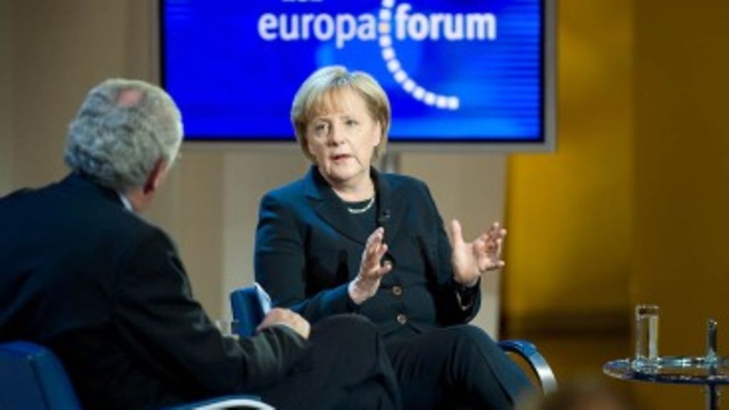 Merkel auf der Bühne des WDR-Forums