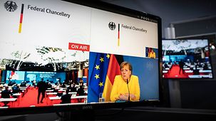 Bundeskanzlerin Angela Merkel während einer Videokonferenz mit der Wirtschaftskonferenz der Subsahara-Afrika-Initiative der Deutschen Wirtschaft.