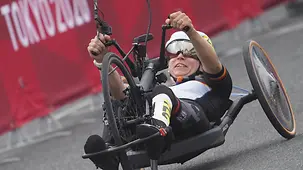 Annika Zeyenauf der Strecke