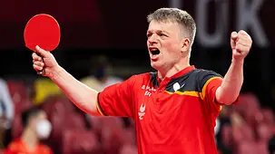 Björn Schnake jubelt.