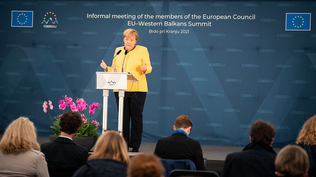 Bundeskanzlerin Merkel bei der Pressekonferenz nach dem EU-Westbalkangipfel in Slowenien.