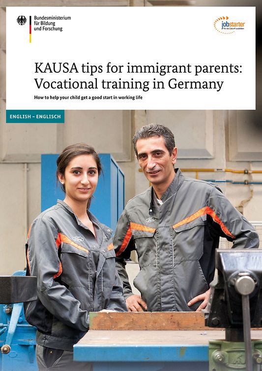 Titelbild der Publikation "KAUSA Elternratgeber: Ausbildung in Deutschland (englisch)"