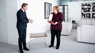 Bundeskanzlerin Angela Merkel mit Xavier Bettel, Luxemburgs Staats- und Premierminister.