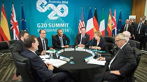 Bundeskanzlerin Angela Merkel beim Treffen der G20 mit diversen Regierungschefs.