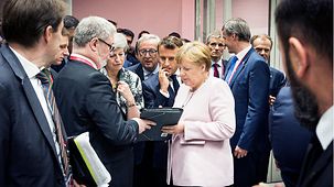 Bundeskanzlerin Angela Merkel beim Treffen der G20 mit weiteren europäische Staats- und Regierungschefs.