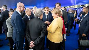 Bundeskanzlerin Angela Merkel beim G20-Gipfel im Gespräch.
