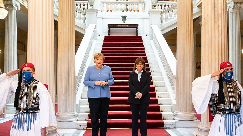 Federal Chancellor Merkel and President Sakellaropoulou of Greece.