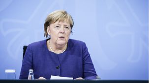 Federal Chancellor Angela Merkel at a meeting with the state premiers on issues relating to the coronavirus pandemic.