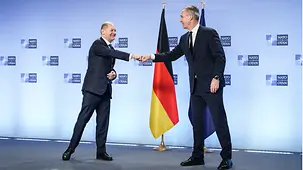 Stoltenberg - Scholz