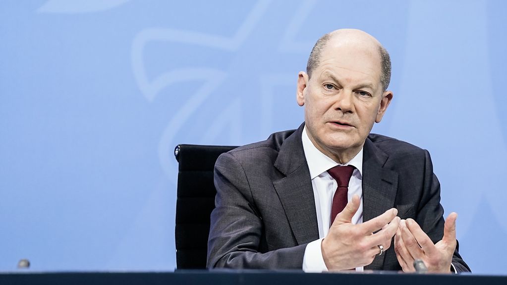 Federal Chancellor Scholz at the press conference after the Federation-Länder talks on the coronavirus pandemic on 7 January 2022.