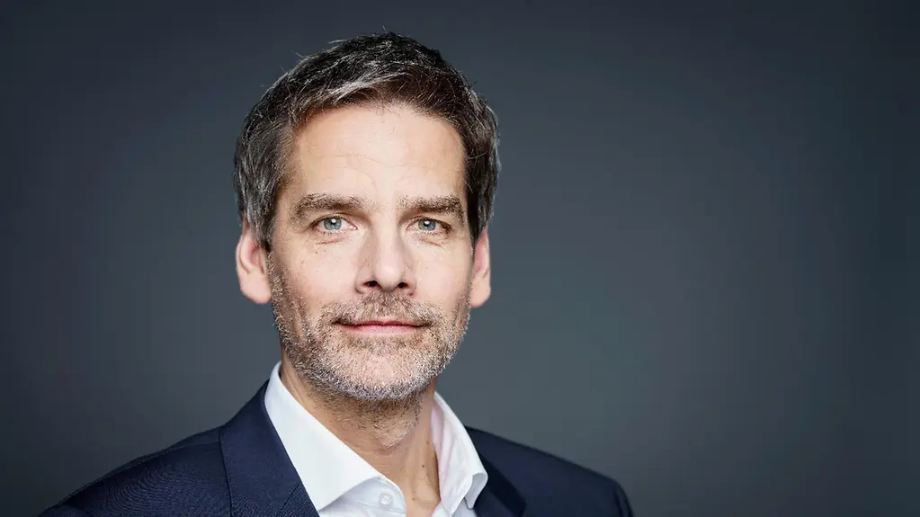 Portrait of Steffen Hebestreit