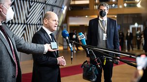 Federal Chancellor Olaf Scholz issues a press statement.