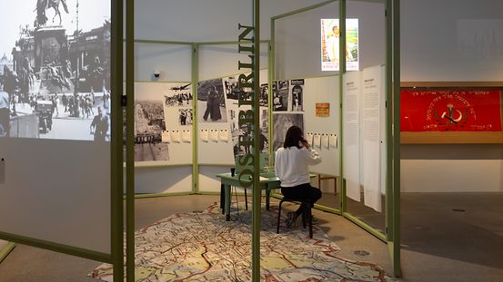Blick in die Ausstellung "Unser Mut. Juden in Europa 1945 - 1948"