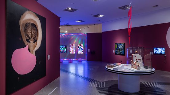 Blick in die Ausstellung „Das Gehirn. In Kunst und Wissenschaft “, die noch bis zum 26. Juni zu sehen ist.