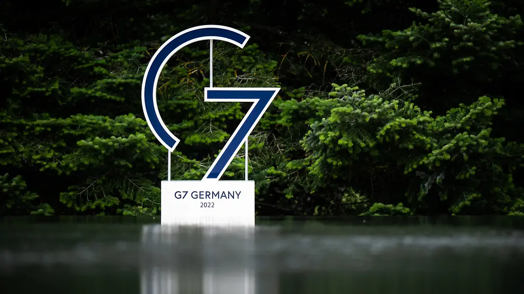 G7 logo