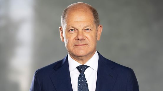 Olaf Scholz ist Bundeskanzler der Bundesrepublik Deutschland.