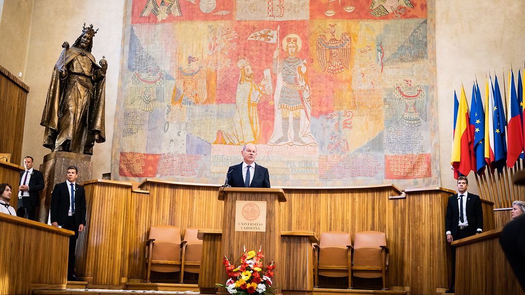 Le chancelier fédéral Olaf Scholz lors de son discours sur l’Europe à l’université Charles de Prague