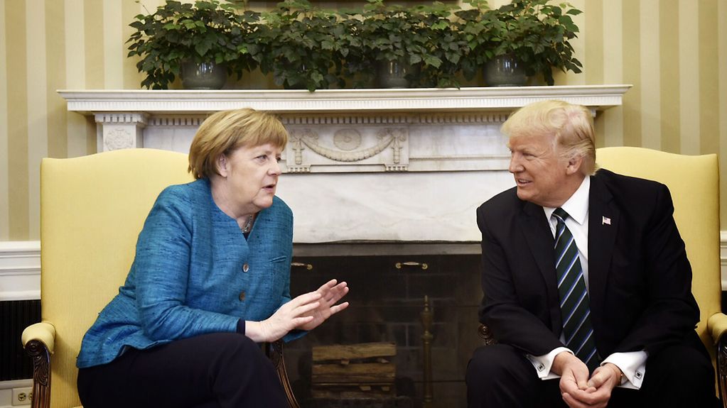 Bundeskanzlerin Angela Merkel und US-Präsident Donald Trump im Oval Office.