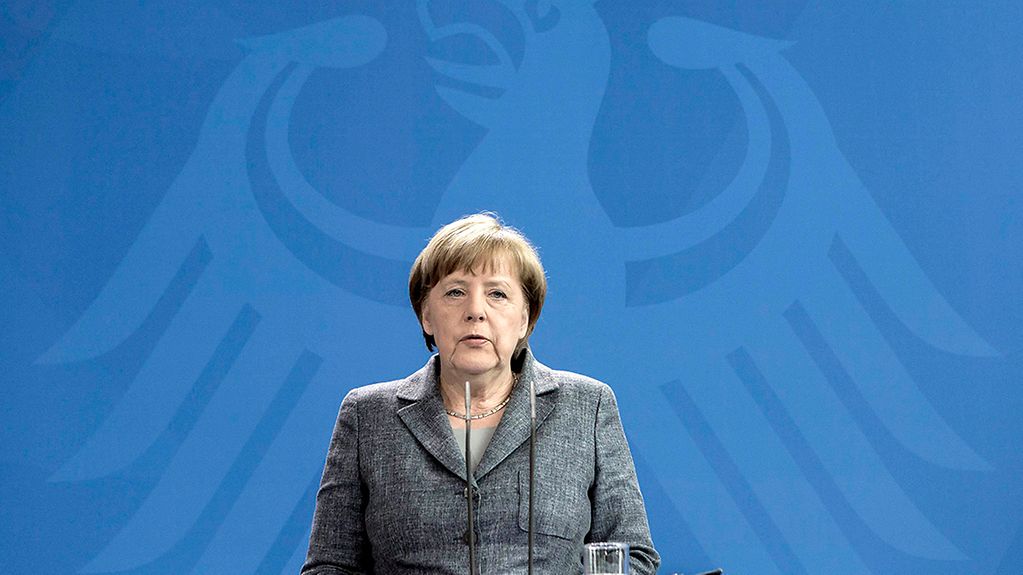 Bundeskanzlerin Angela Merkel nimmt zum Fall Böhmermann Stellung.