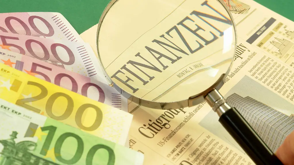 Finanzen unter der Lupe