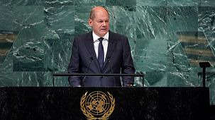 Bundeskanzler Olaf Scholz bricht vor der UN-Vollversammlung.