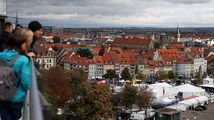 Blick über den Domplatz in Erfurt.