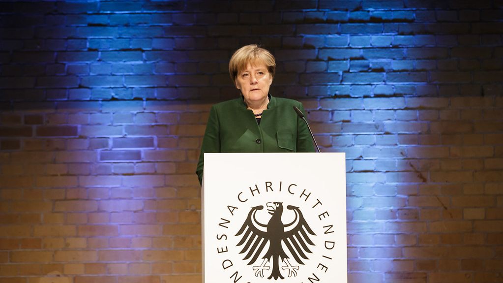 Bundeskanzlerin Angela Merkel spricht auf dem Festakt zu 60 Jahre Bundesnachrichtendienst.