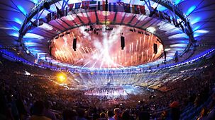 Feuerwerk im Maracana-Stadion zur Eröffnung der Paralympics