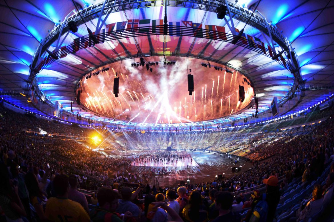 Feuerwerk im Maracana-Stadion zur Eröffnung der Paralympics