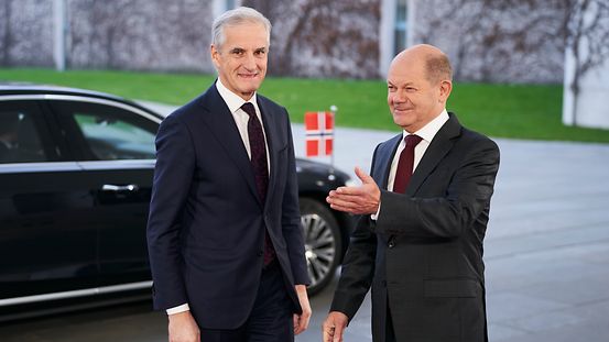 Norwegian Prime Minister Støre and Federal Chancellor Scholz.