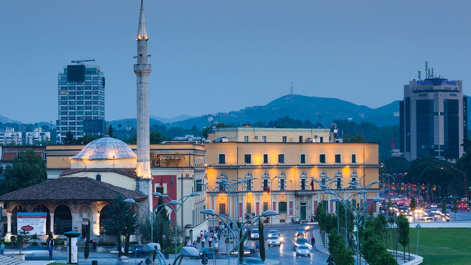 Albanien, Tirana, Skanderbeg Square,Platz, Stadtansicht