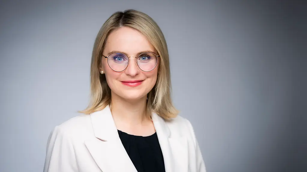 Porträtfoto Natalie Pawlik