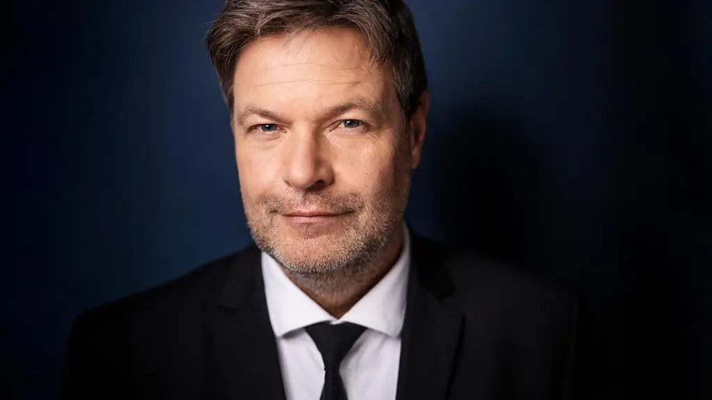 Robert Habeck ist geschäfts-führender Bundes-Minister für Wirtschaft und Klimaschutz