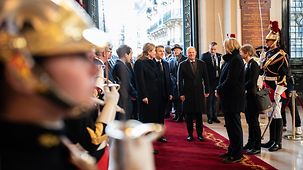 Federal Chancellor Olaf Scholz and Emmanuel Macron, President of France, at the Sorbonne.
