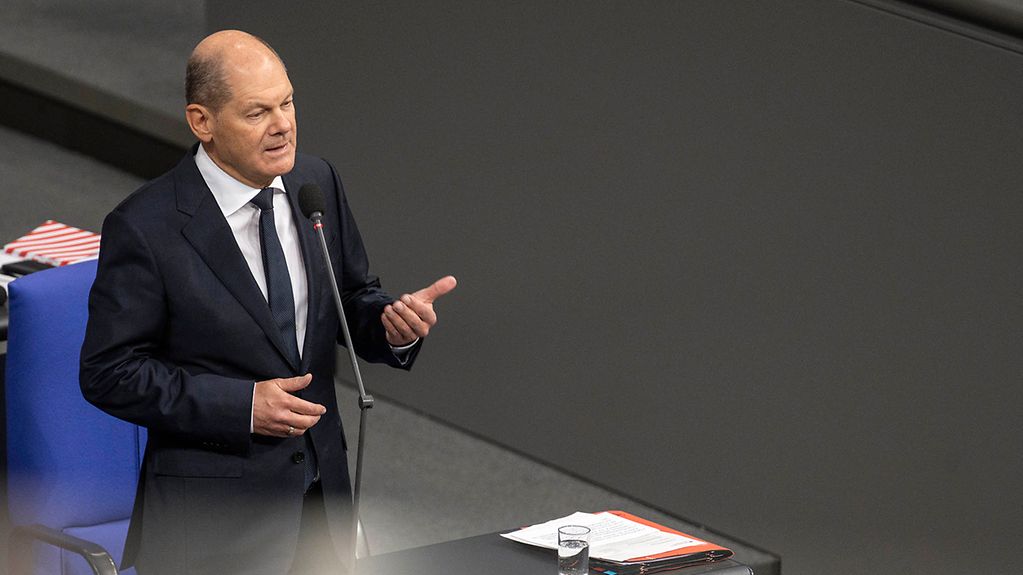 Le chancelier fédéral Olaf Scholz au Bundestag lors des questions au gouvernement