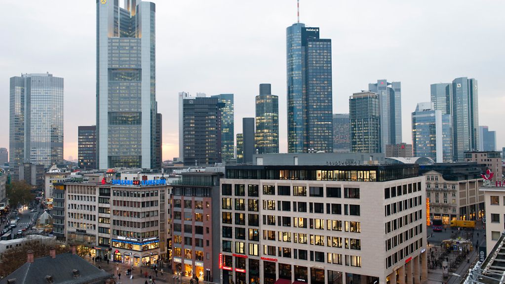 Skyline vom Frankfurter Bankenviertel