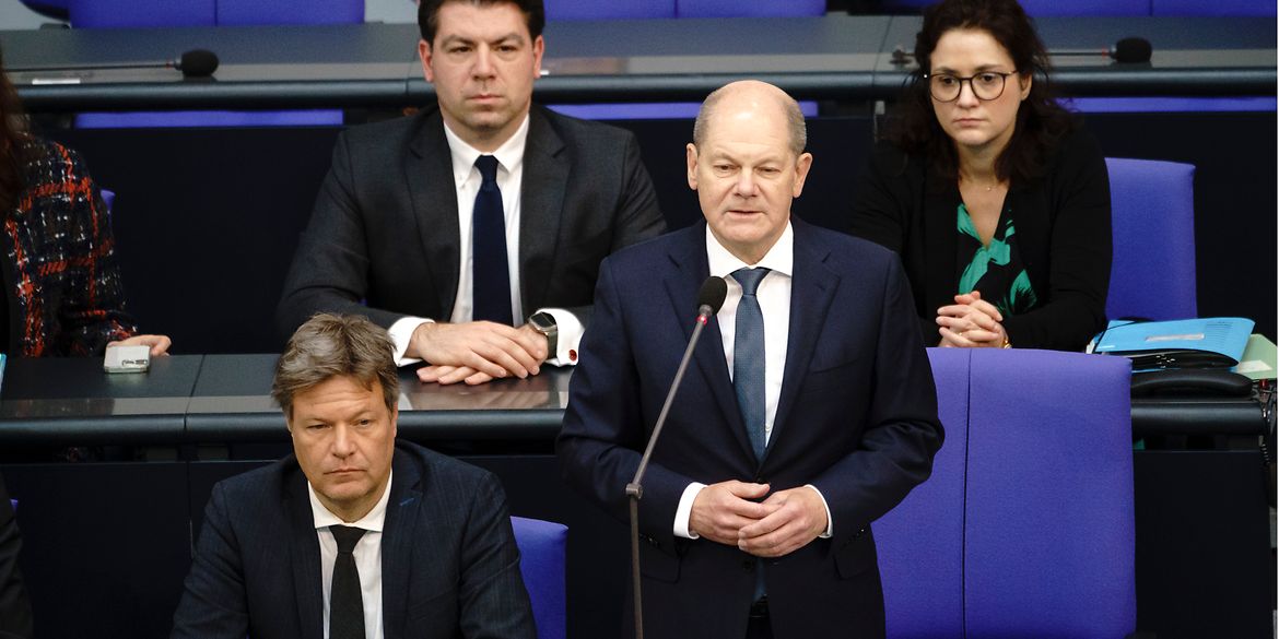 Federal Chancellor Olaf Scholz during a government question time session.