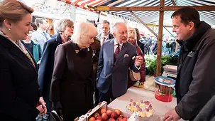 König Charles III. und Königin-Gemahlin Camilla des Vereinigten Königreichs Großbritannien und Nordirland.