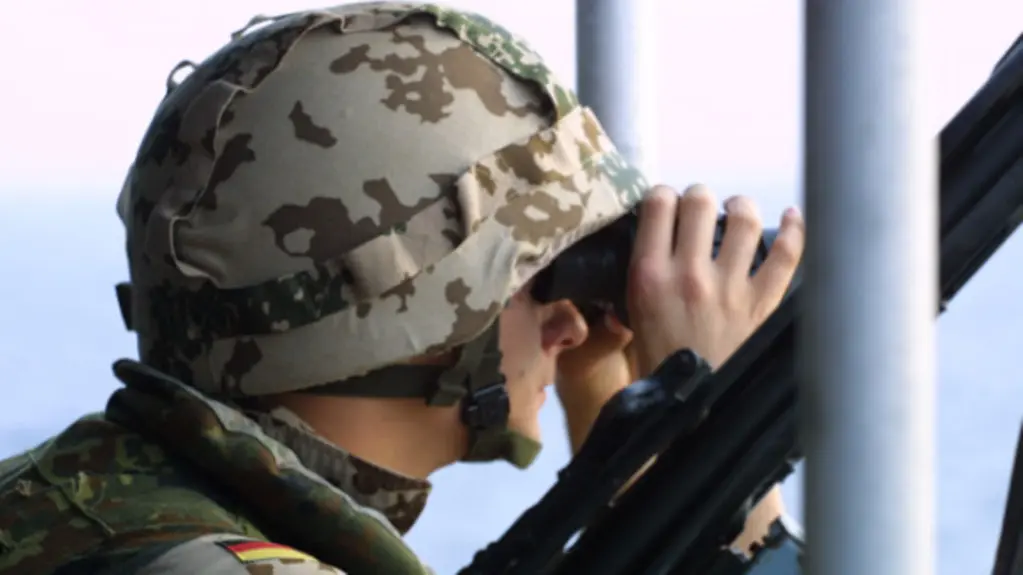 Soldat à son poste d’observation