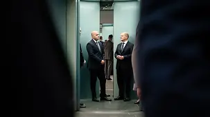 Bundeskanzler Olaf Scholz mit Dimitar Kovacevski, Ministerpräsident der Republik Nordmazedonien.