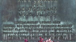 Gedenktafel in der Gedenkstätte Deutscher Widerstand im Bendlerblock