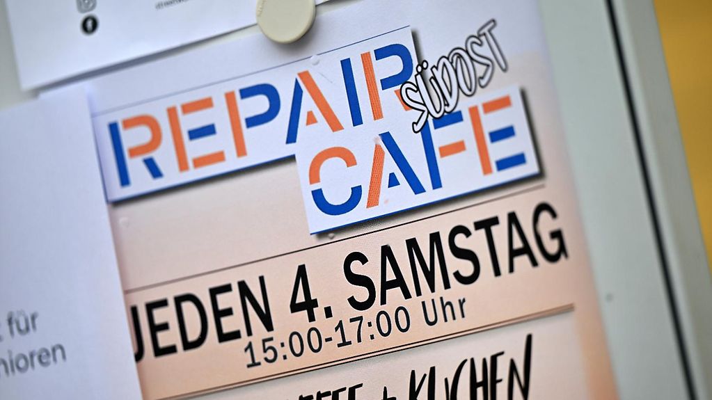Aushang zu Terminen vom Repair Café.
