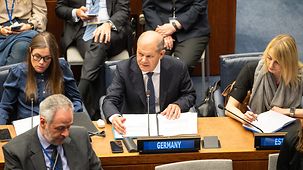 Bundeskanzler Olaf Scholz spricht im Sicherheitsrat der UN