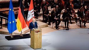  bei einem Festakt in der Elbphilharmonie zum Tag der Deutschen Einheit.